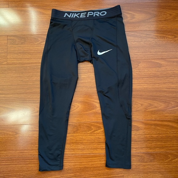NikePro tights - Picture 1 of 4